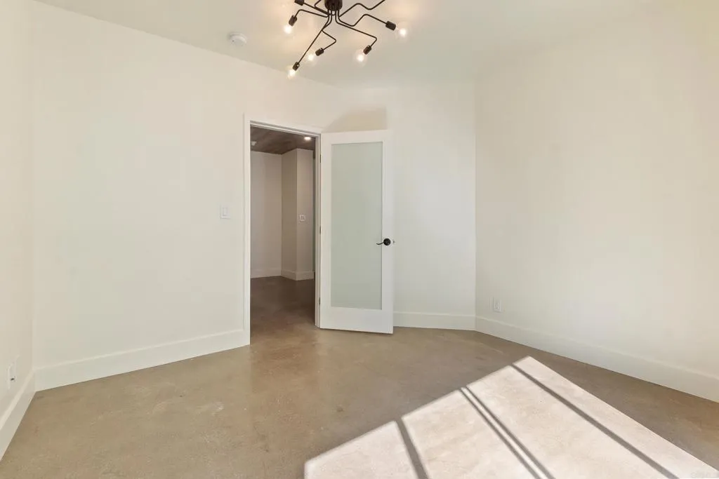 321 N Oakhurst Drive Unit 302