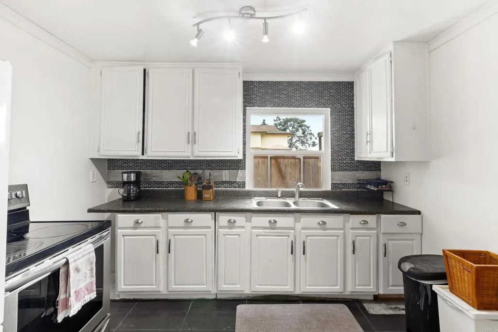 1768 Regency Way Unit D