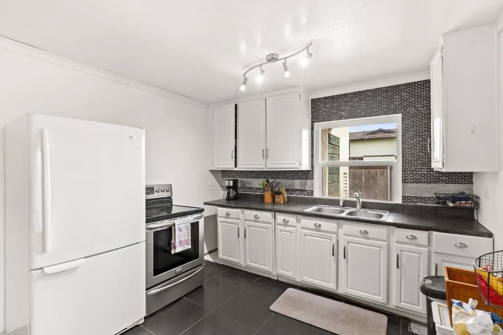 1768 Regency Way Unit D