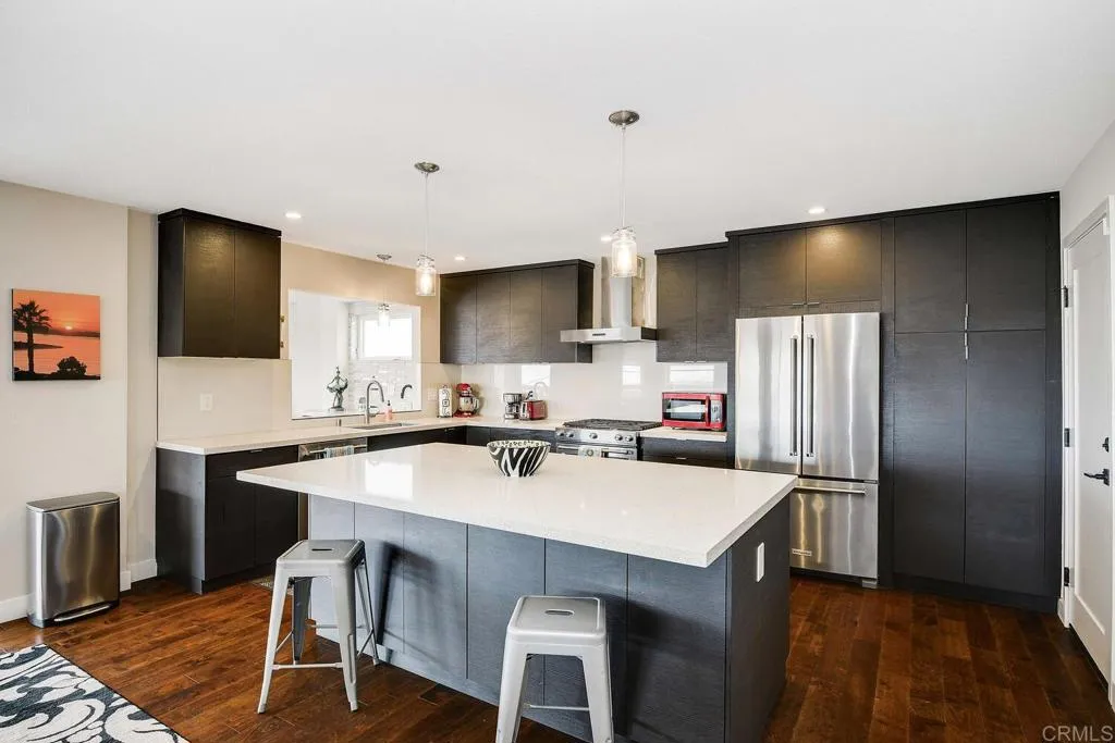 3008 Serbian Place