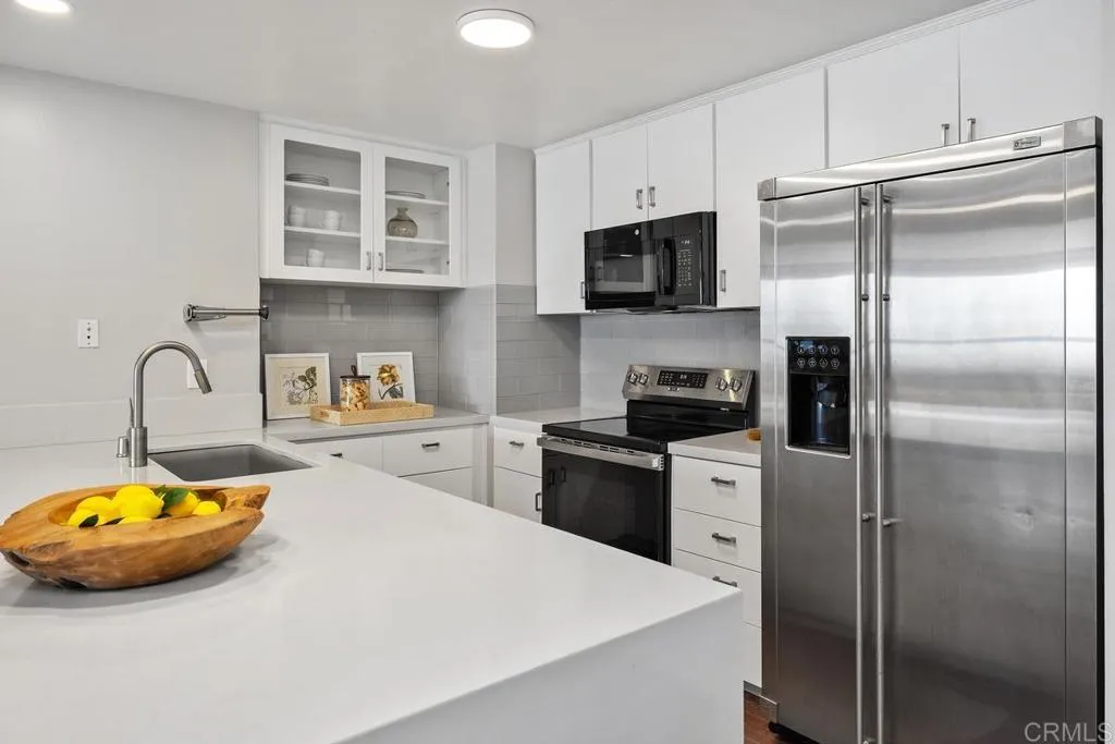 2500 Torrey Pines Rd Unit 1202