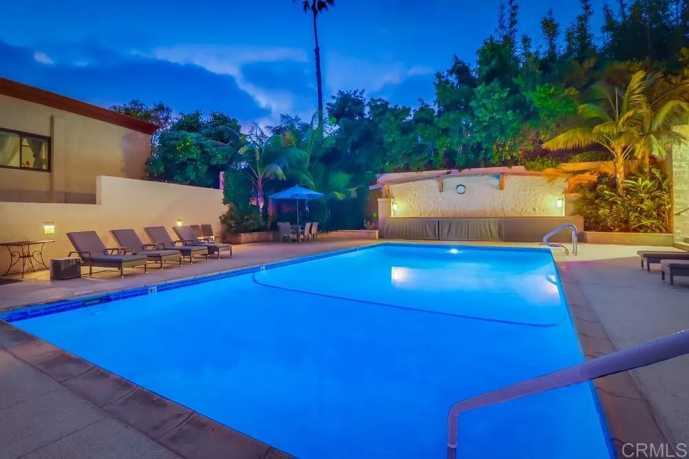 2500 Torrey Pines Rd Unit 1202