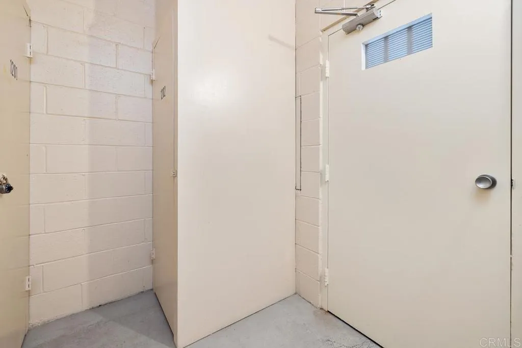 2500 Torrey Pines Rd Unit 1202