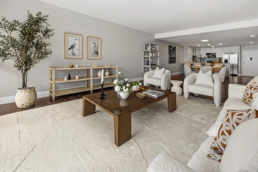 2500 Torrey Pines Rd Unit 1202