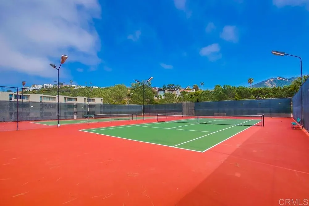 2500 Torrey Pines Rd Unit 1202