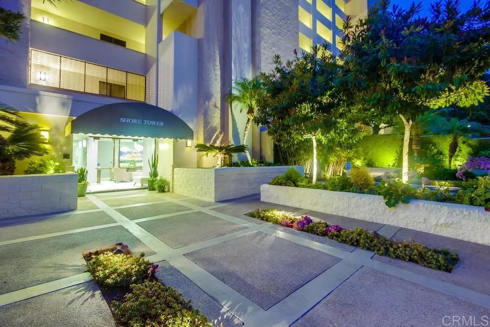 2500 Torrey Pines Rd Unit 1202
