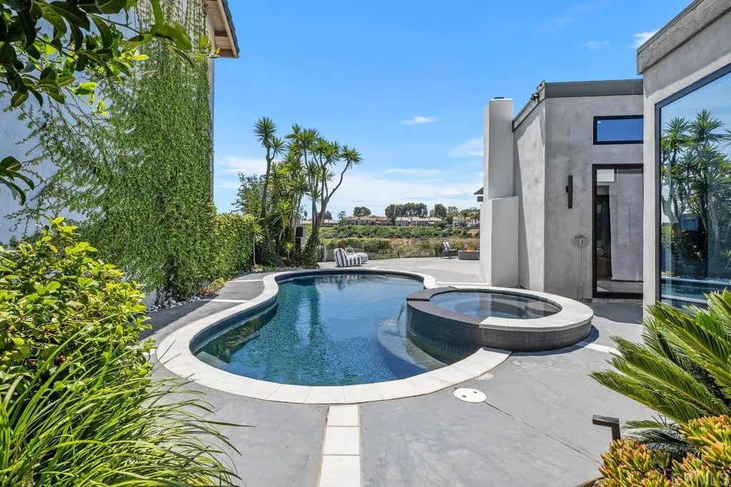 6544 Caminito Northland