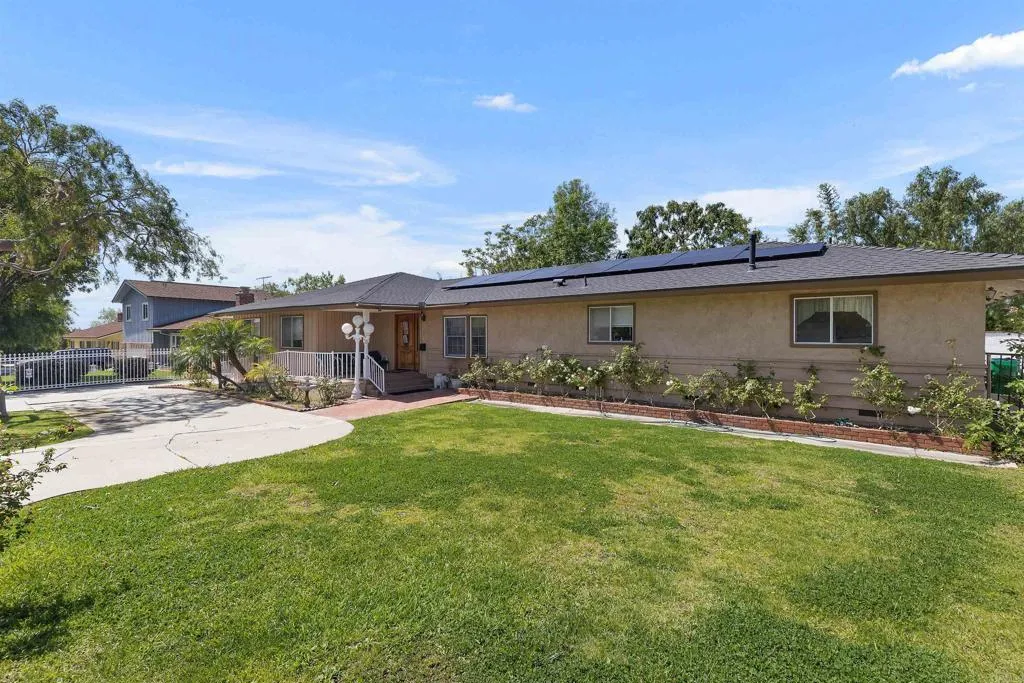 13021 Hewes Avenue