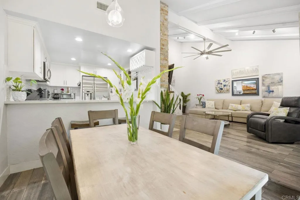 2352 Altisma Way Unit 13
