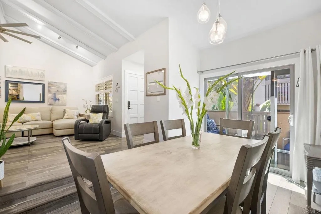 2352 Altisma Way Unit 13