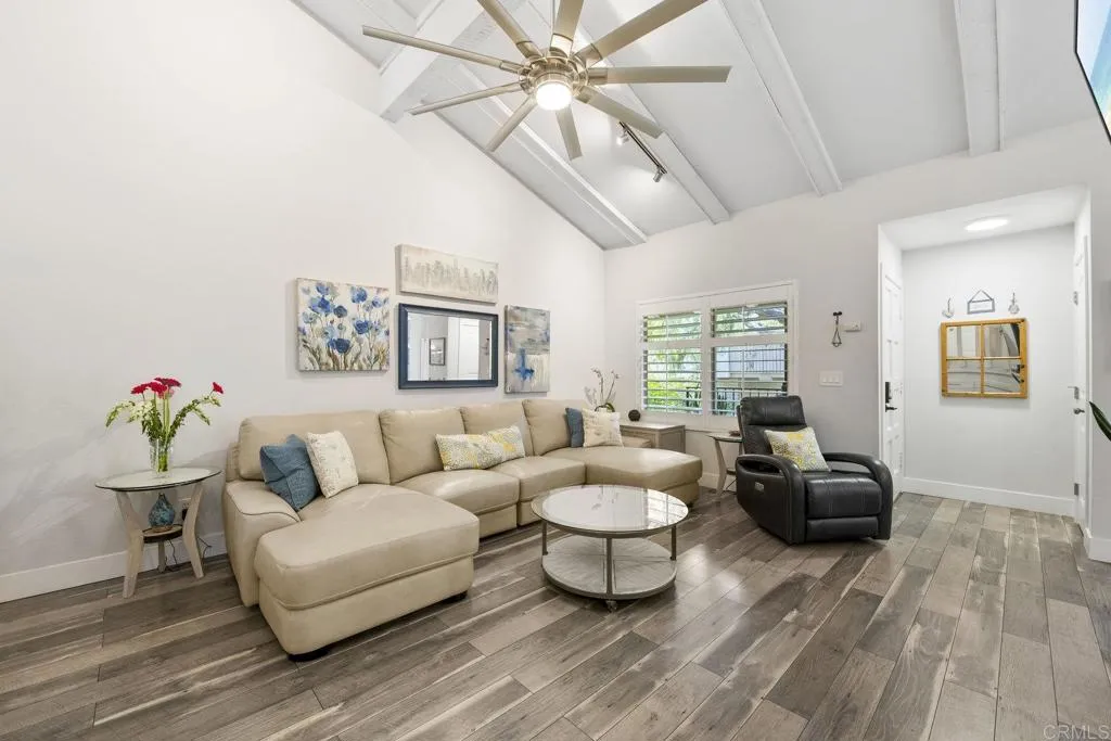 2352 Altisma Way Unit 13