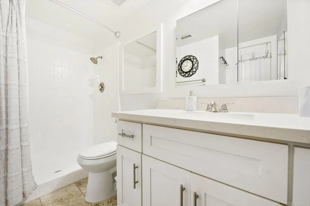 2352 Altisma Way Unit 13