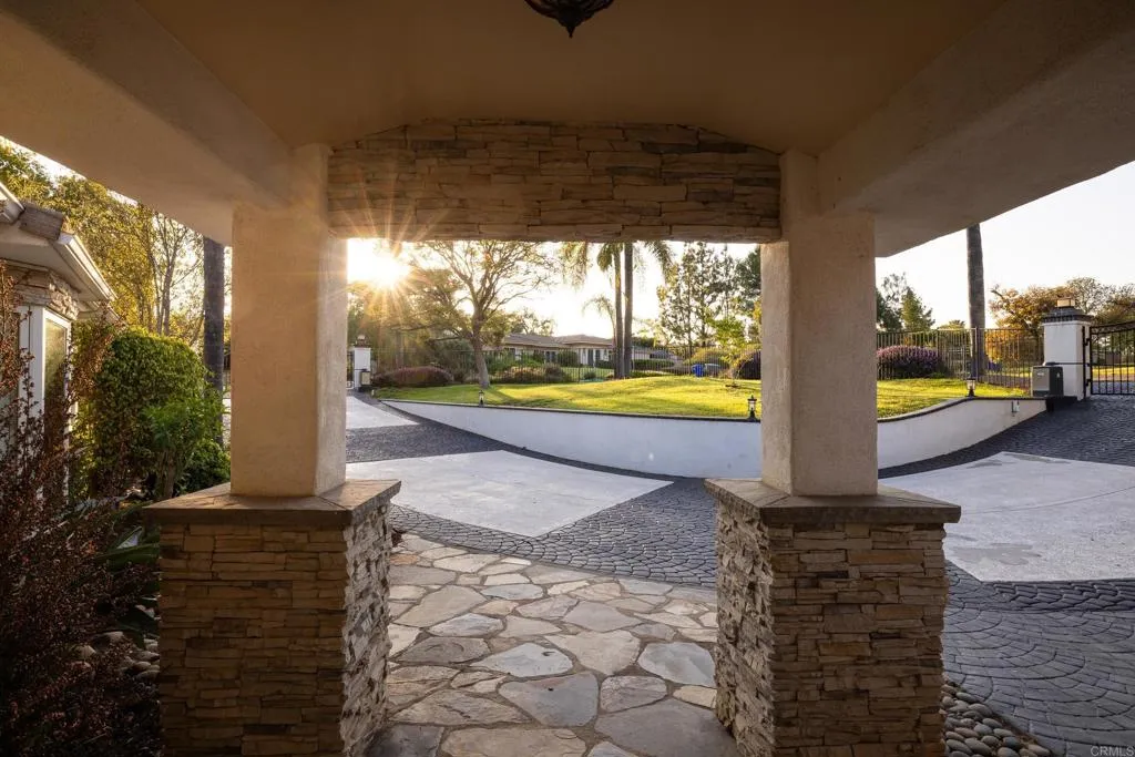 15017 Skyridge Road