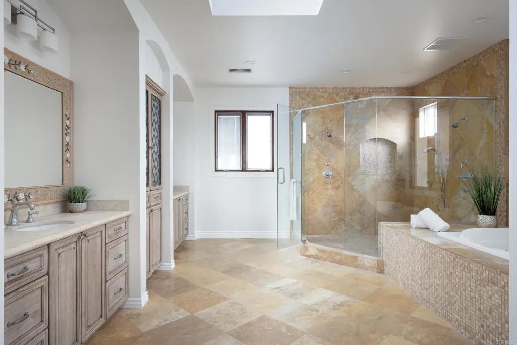 15017 Skyridge Road