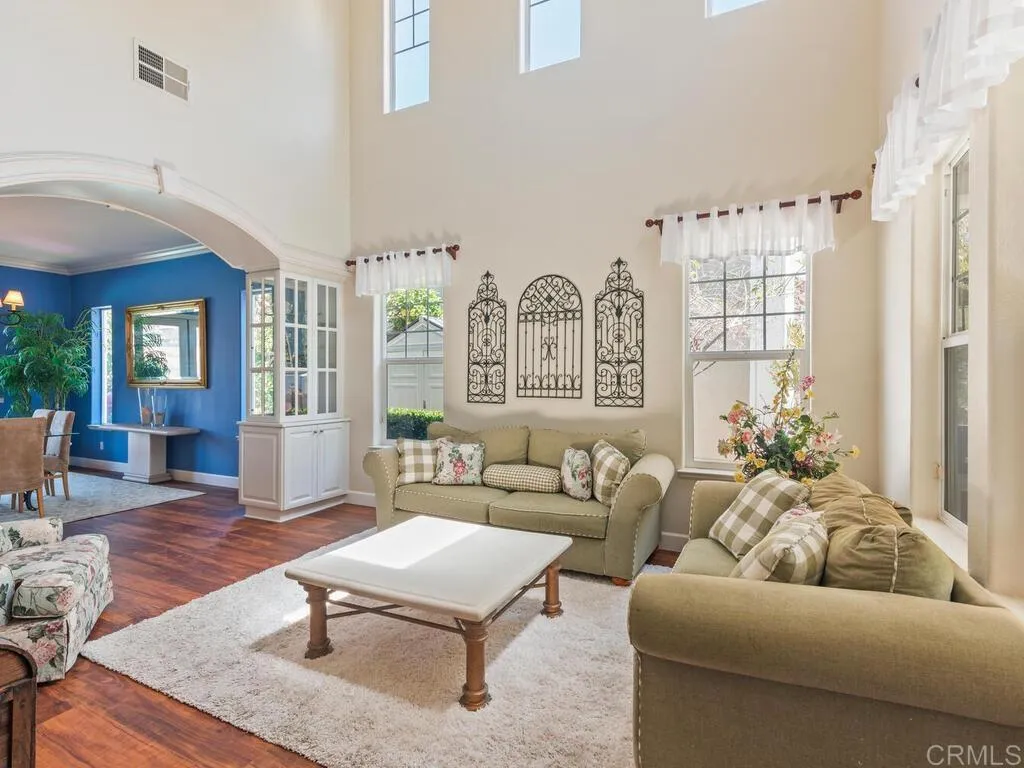 10794 Spur Point Court