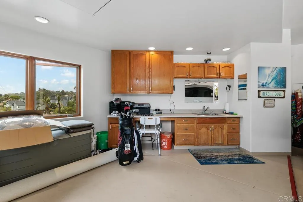 830 Highland Drive