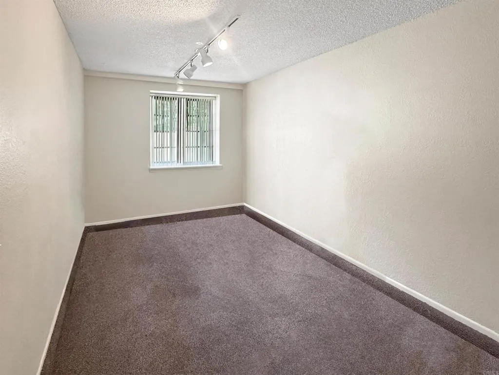 2271 Del Mar Scenic Parkway