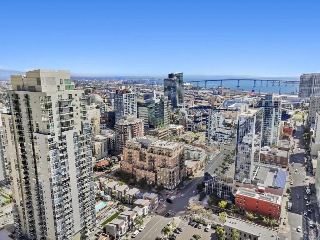 501 8th Avenue Unit Th111