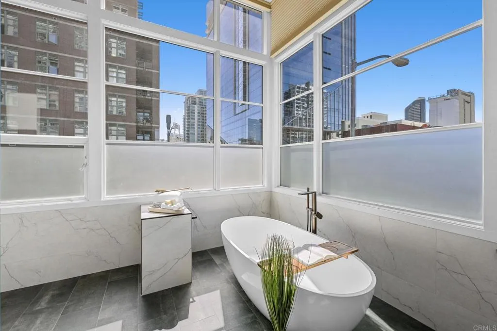501 8th Avenue Unit Th111