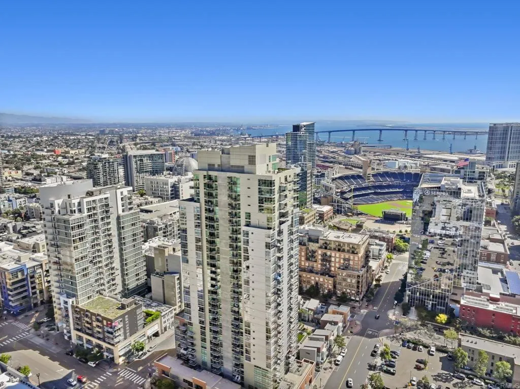 501 8th Avenue Unit Th111