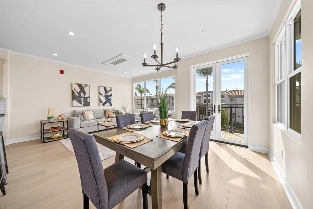 812 N Cleveland Street Unit 3