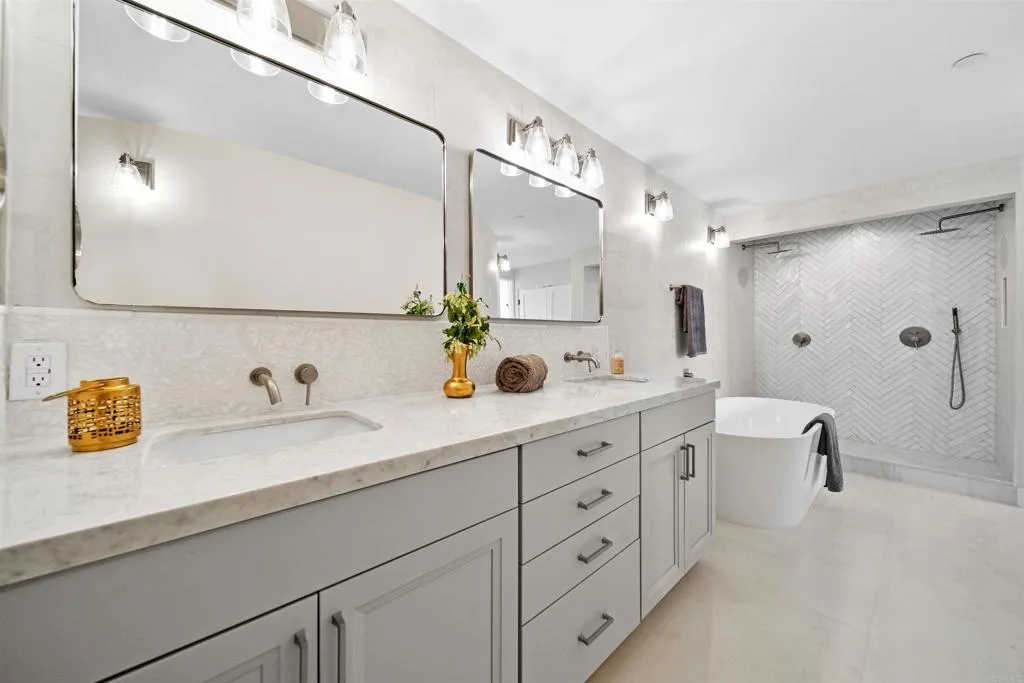 812 N Cleveland Street Unit 3