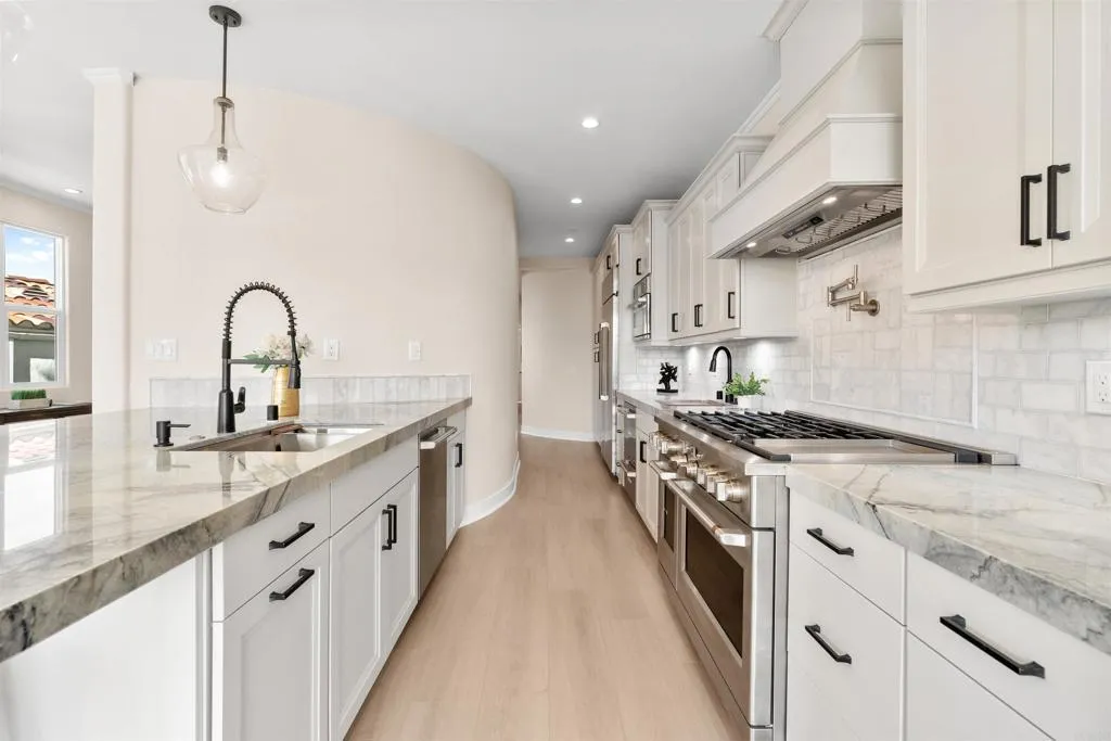 812 N Cleveland Street Unit 3