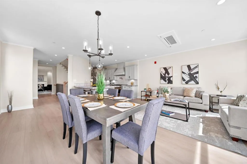 812 N Cleveland Street Unit 3
