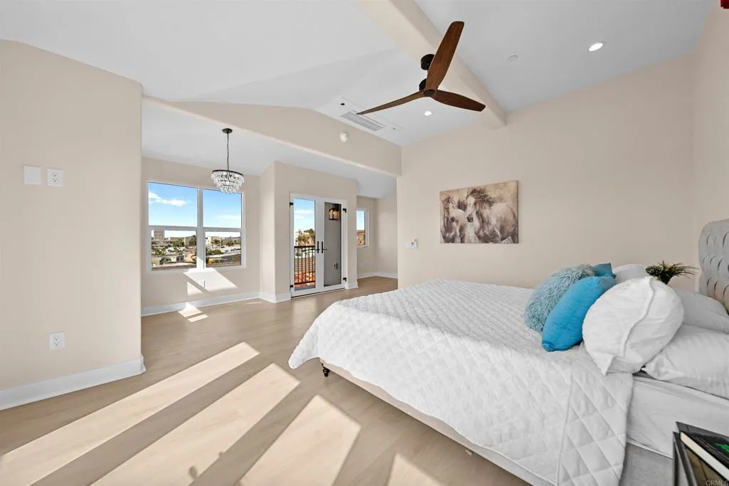 812 N Cleveland Street Unit 3