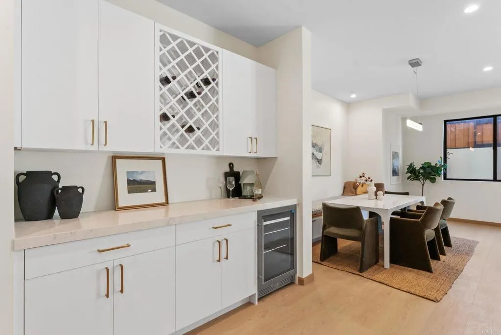 2670 Roosevelt Street, Carlsbad