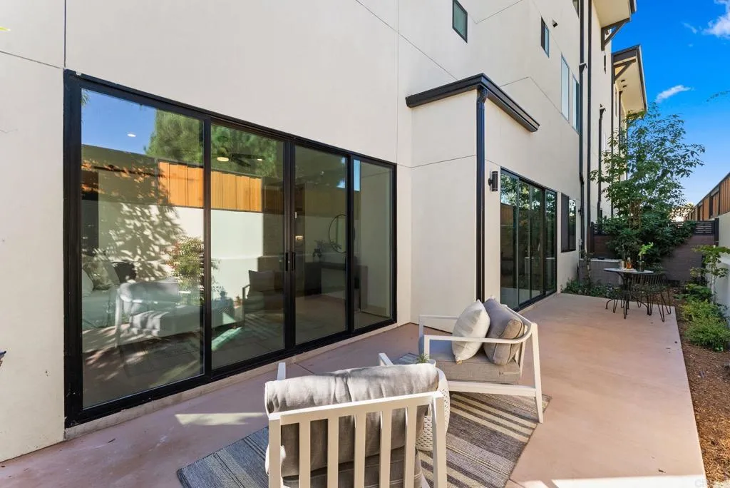 2670 Roosevelt Street, Carlsbad