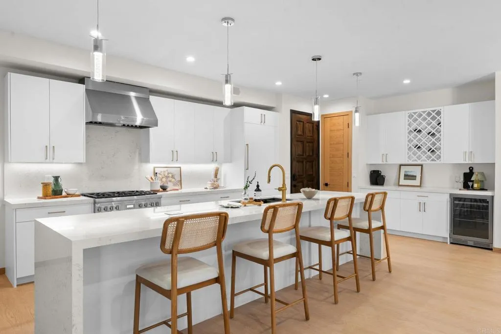 2670 Roosevelt Street, Carlsbad