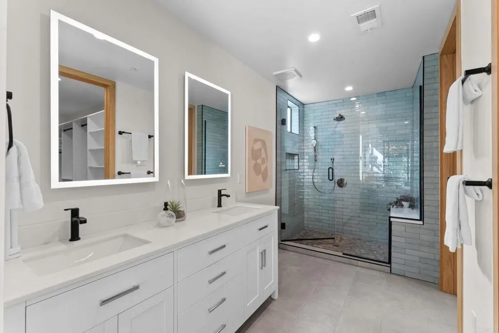 2670 Roosevelt Street, Carlsbad