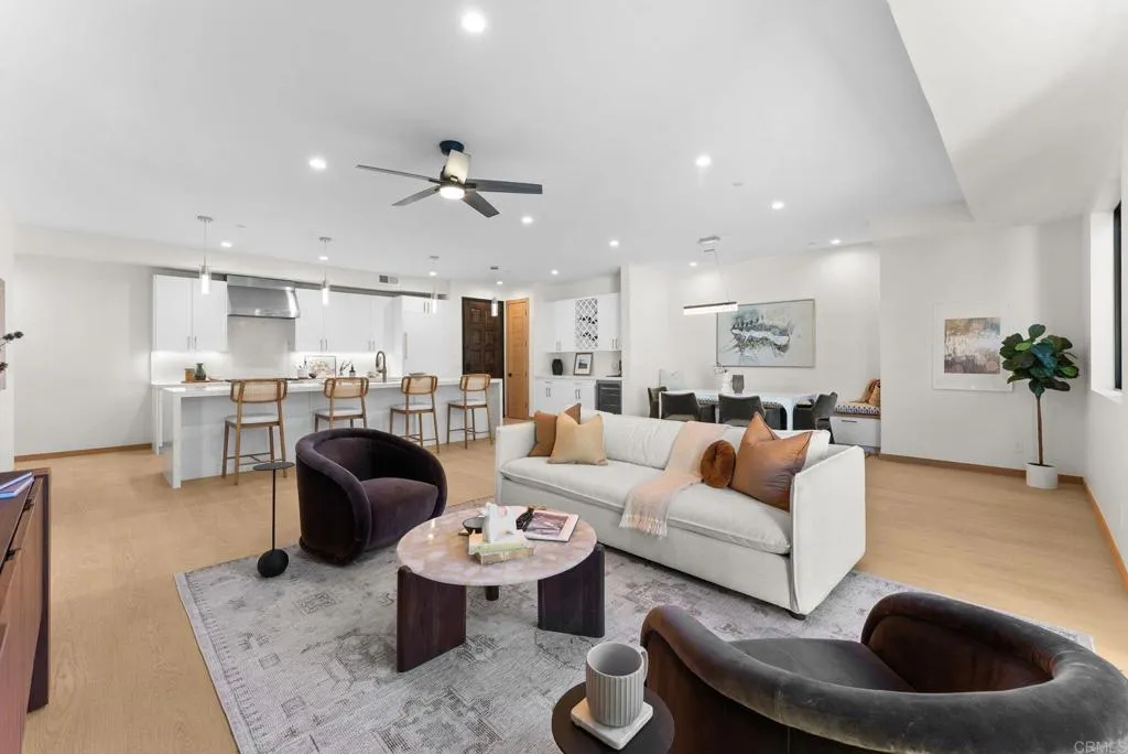 2670 Roosevelt Street, Carlsbad
