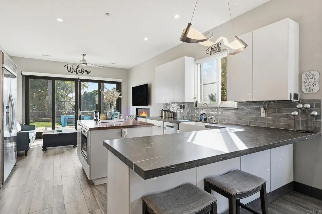 1109 Hampton Ct.