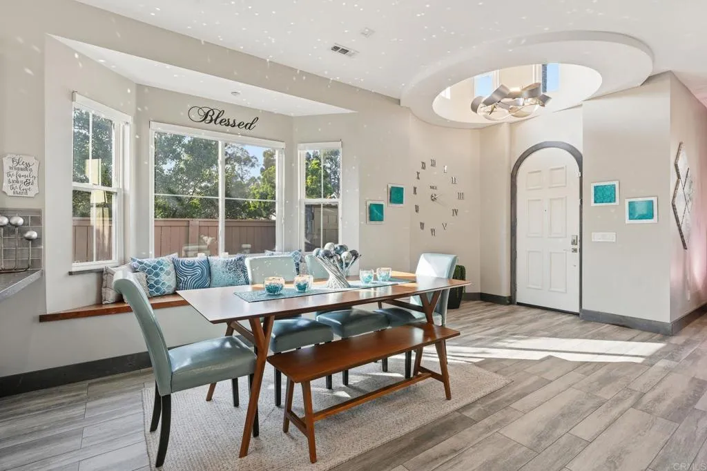 1109 Hampton Ct.