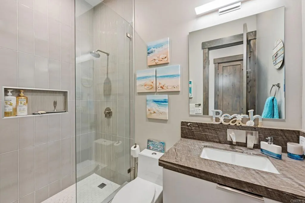 1109 Hampton Ct.