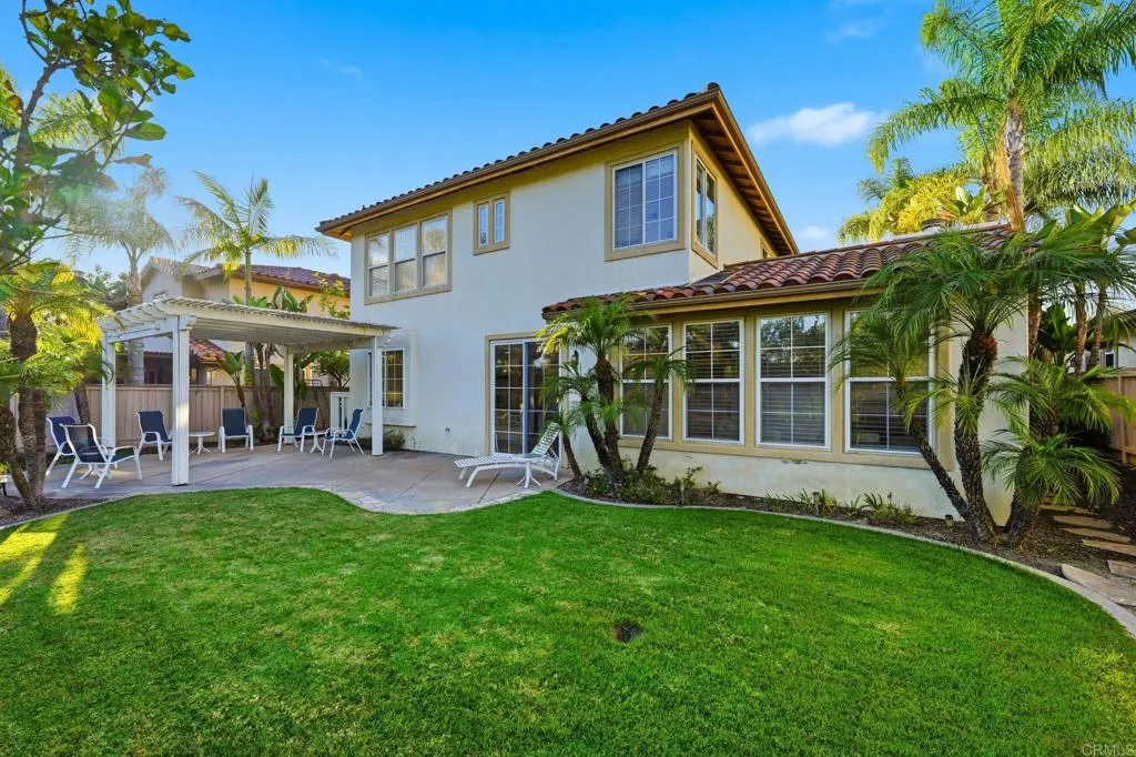 8010 Calle Pinon