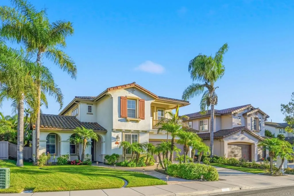 8010 Calle Pinon