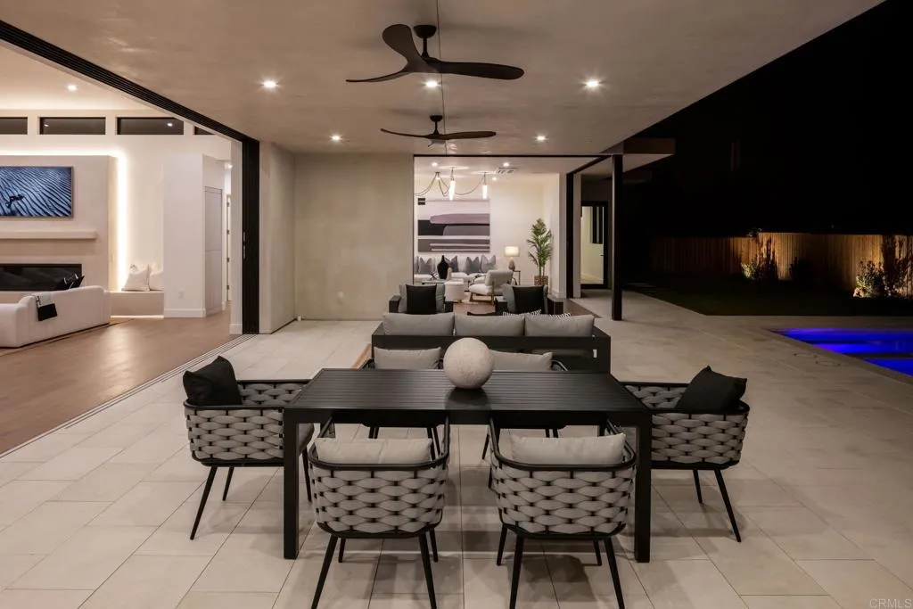 601 N Cedros