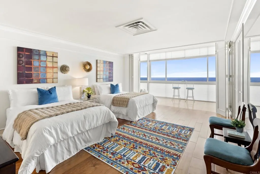 939 Coast Boulevard Unit 4c