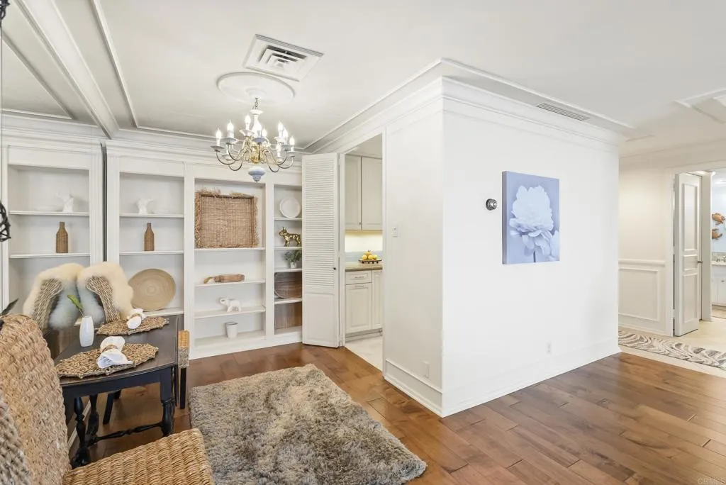 939 Coast Boulevard Unit 4c