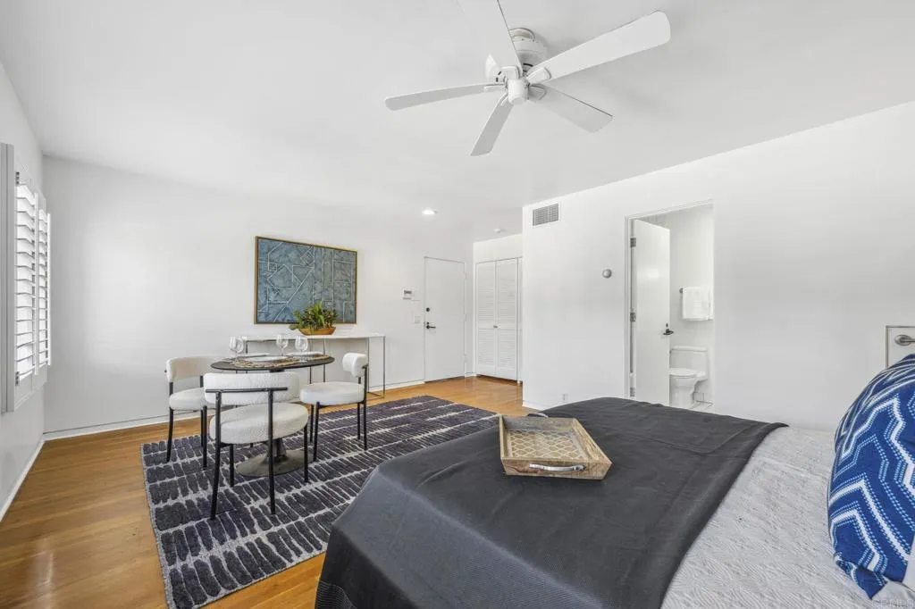 1716 Ocean Front