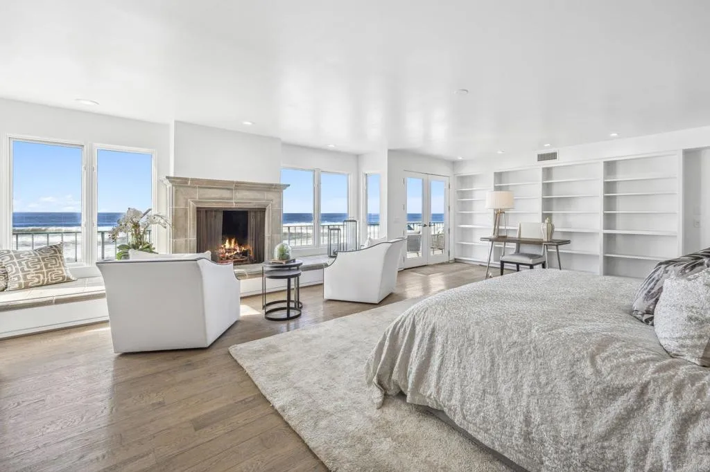1716 Ocean Front