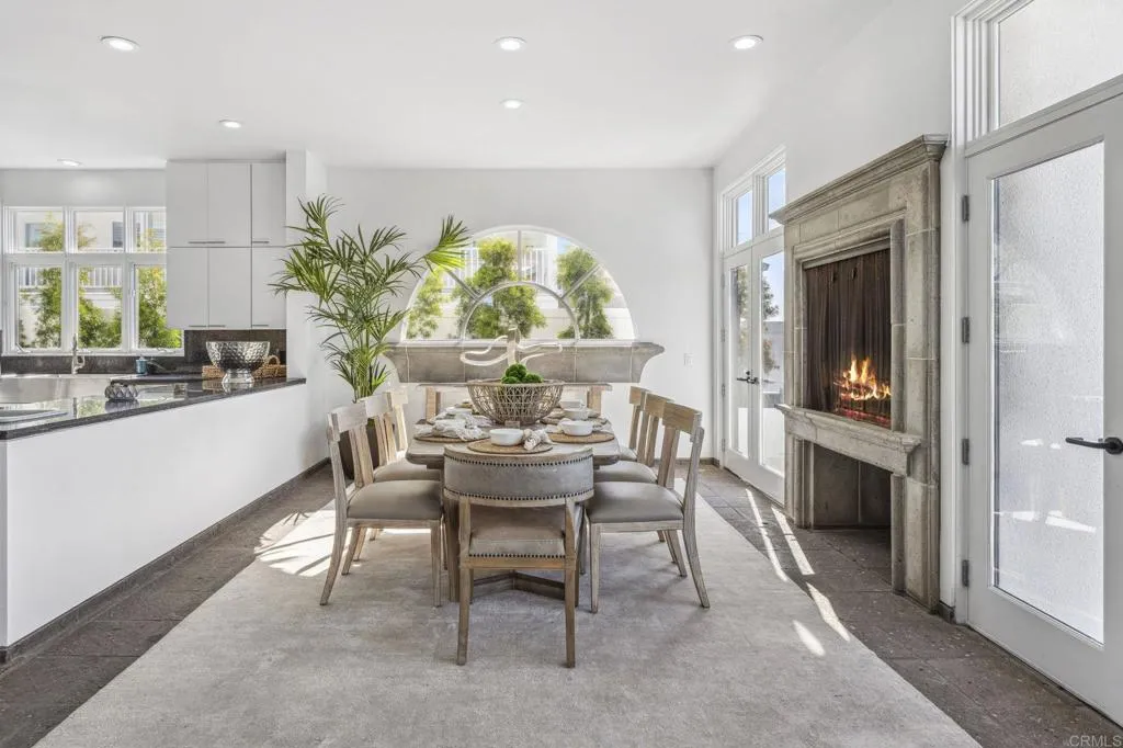 1716 Ocean Front