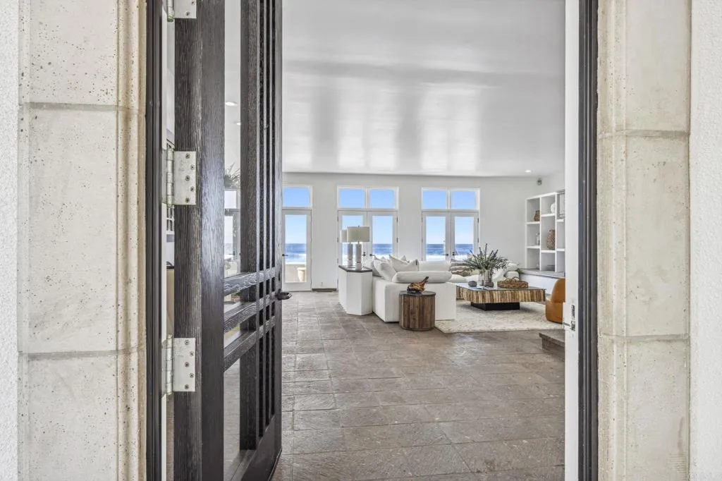 1716 Ocean Front