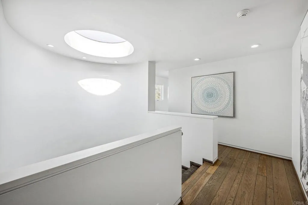 1716 Ocean Front
