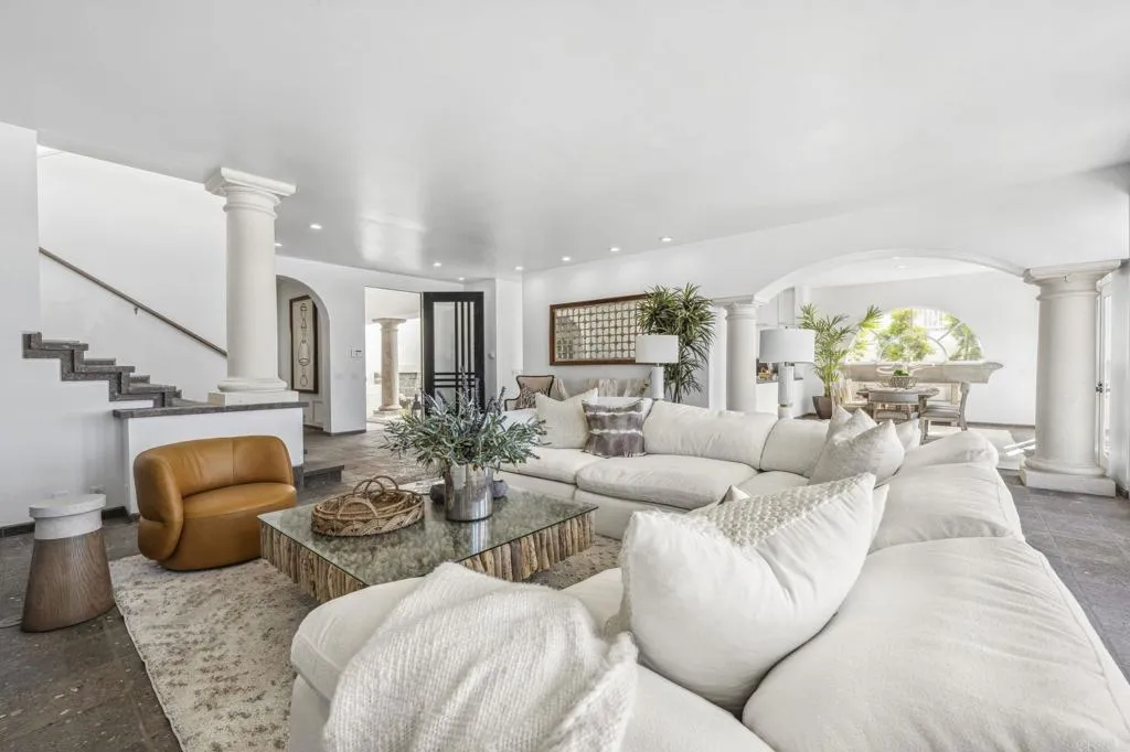1716 Ocean Front