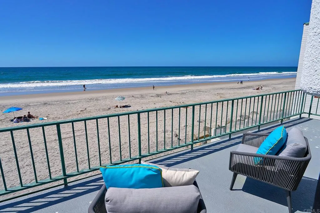 1716 Ocean Front