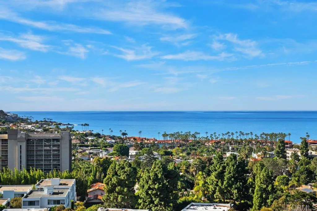 2500 Torrey Pines Rd Unit 1101